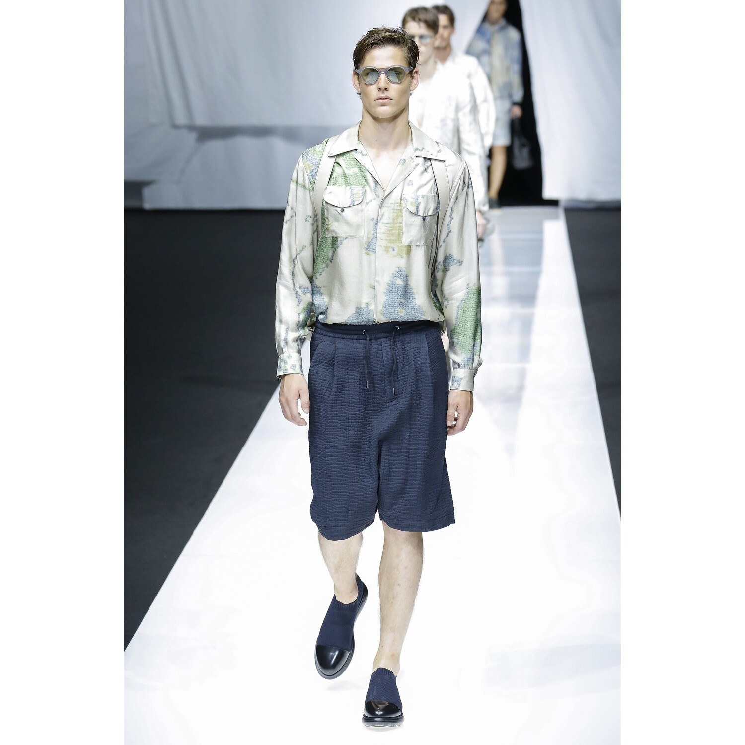 Фото Giorgio Armani Spring 2019 Menswear / Джорджо Армани Весна Лето 2019 Мужская Неделя Моды в Милане